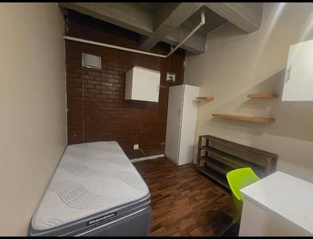 1 BEDROOM PROPERTY TO RENT IN BRAAMFONTEIN